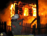 В поселке Новозавидовский очевидцы спасли из огня трех человек - Новости ТИА