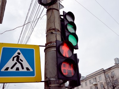 На перекрёстках и переходах в Твери установят десять новых светофоров - новости ТИА