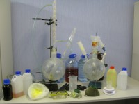 В Твери ликвидирована лаборатория по производству амфетамина, который "химики"-производители называли "тверской романс" - Новости ТИА