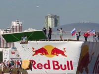 Тверская команда вошла в десятку лучших на шоу Red Bull Flugtag - Новости ТИА
