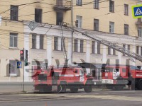 В Твери полыхает квартира, из дома эвакуировали людей - Новости ТИА