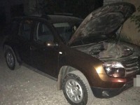 Сотрудники Госавтоинспекции в Твери задержали угнанный автомобиль «Рено Дастер» - Новости ТИА