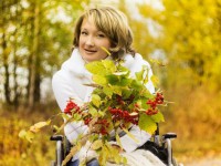 Жительнице Бежецка Кате Беляшовой, прикованной к инвалидной коляске 9 лет, требуется помощь для реабилитации - Новости ТИА