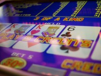 В Твери мужчину оштрафовали за незаконную организацию азартных игр - Новости ТИА