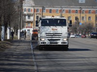 В Твери убирают дороги и тротуары  - Новости ТИА