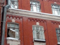 В Твери обрушилась крыша в доме Михаила Круга во Дворе Пролетарки  - новости ТИА