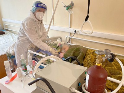 В Калининской ЦРБ для лечения ковидных пациентов используют гелий - Новости ТИА
