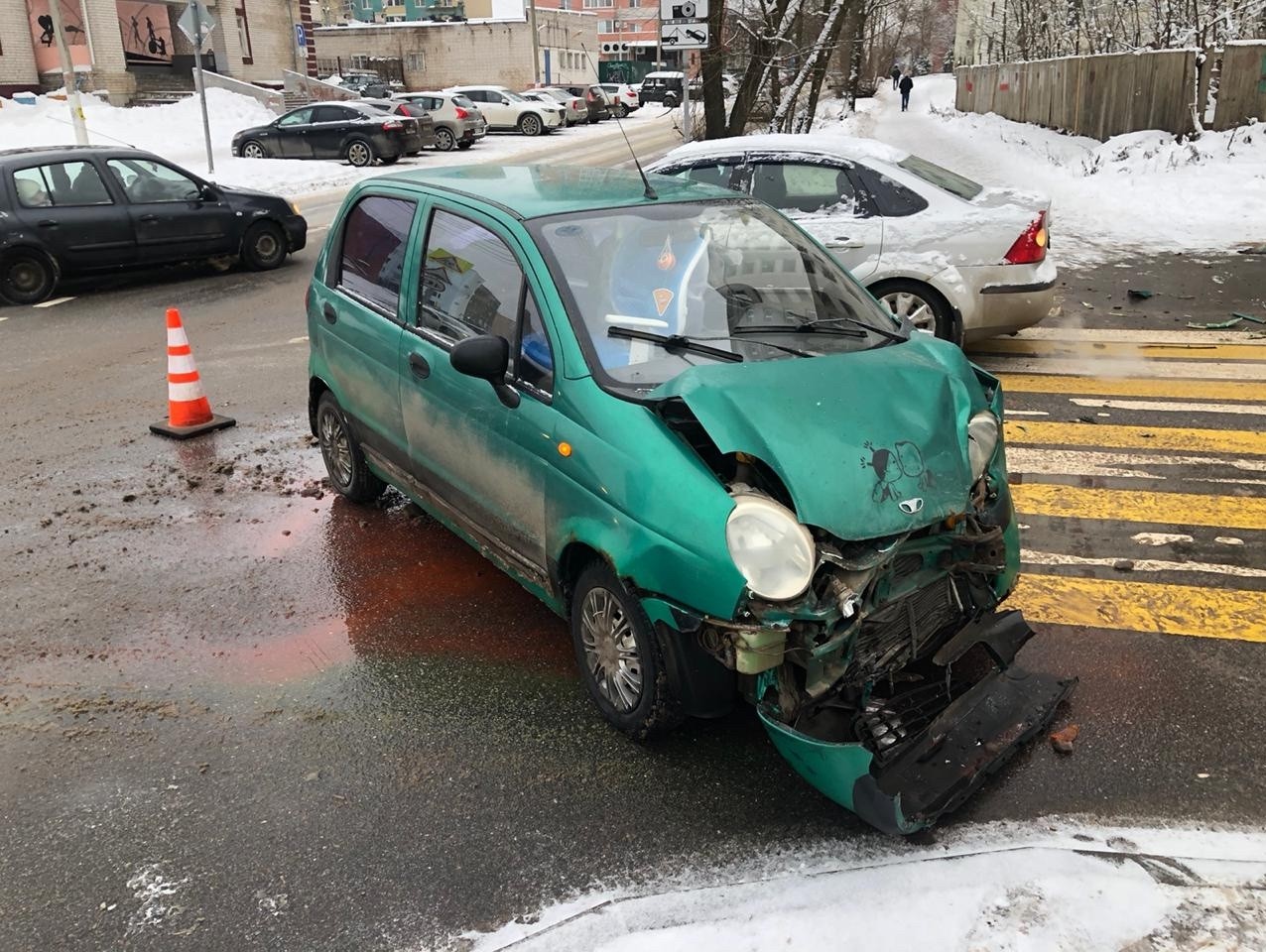 Восьмилетний мальчик пострадал в ДТП с двумя машинами в Твери - ТИА