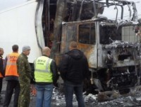 В Тверской области загорелись три фуры, пострадал дальнобойщик - Новости ТИА