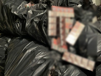 В Твери полицейские обнаружили склад с фальсифицированными сигаретами - новости ТИА