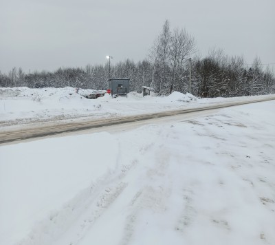 В Твери грузовики вывозят снег по газонам - Народные Новости ТИА