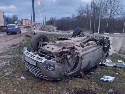 На трассе М-10 под Тверью в ДТП погиб 59-летний водитель - Новости ТИА
