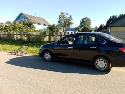 Женщина без прав села за руль автомобиля и наехала на велосипедиста - Новости ТИА