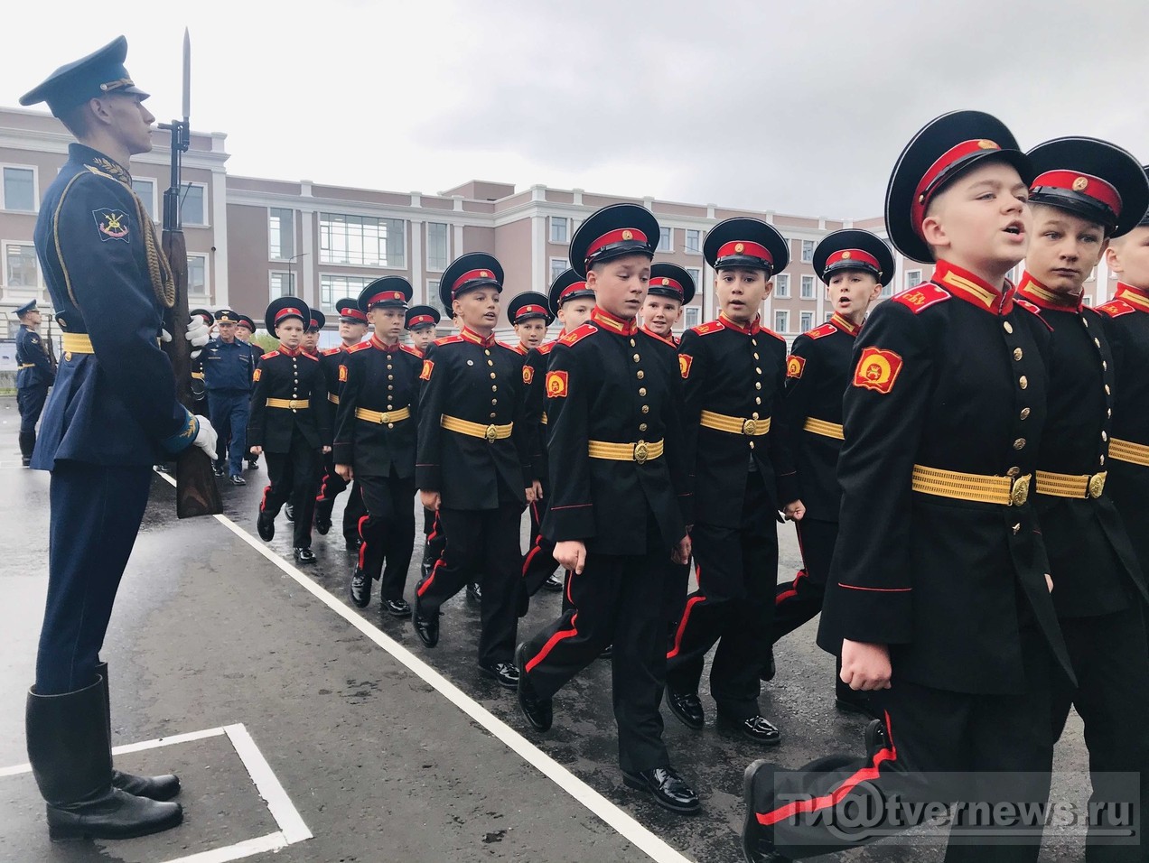 В Твери торжественно открыли новый комплекс Тверского суворовского училища  | 01.09.2020 | Тверь - БезФормата