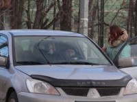 Эксперимент ГИБДД в Твери: помогут ли мужчины пьяной автоледи? - Новости ТИА
