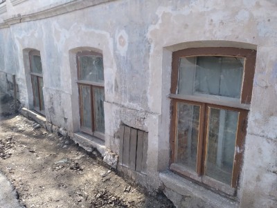 В Тверской области вандалы разбили окна в усадьбе купца Калинина - новости ТИА
