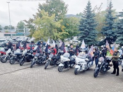 В Тверь прибыли православные байкеры - участники мотопробега - Новости ТИА