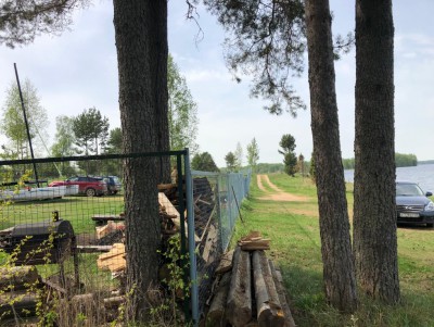 В Тверской области снесли незаконный забор на берегу озера Волго - новости ТИА