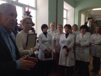 Владимир Васильев поздравил коллектив городской клинической детской больницы №3 с наступающим новым годом - Новости ТИА