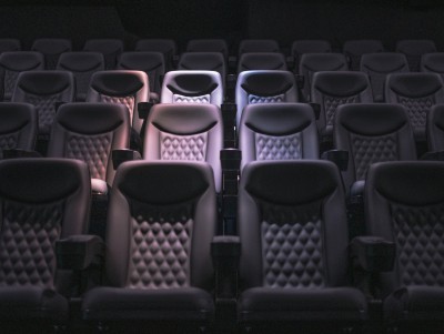 Отечественные кинотеатры могут потерять до 80% выручки из-за санкций - Новости ТИА