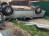 В Тверской области перевернулась машина, водитель сбежал - Новости ТИА