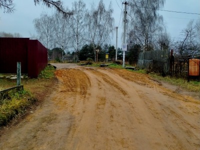 В Николо-Малице закопали яму, которую вырыли местные жители на дороге - новости ТИА