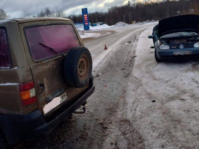 В Осташкове в лобовом столкновении пострадал водитель - Новости ТИА