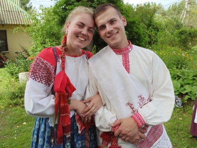 Фольклористы сыграли настоящую русскую свадьбу в двух городах - новости ТИА
