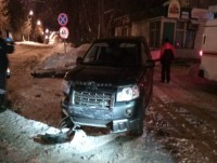 Во Ржеве столкнулись два автомобиля: один водитель погиб - Новости ТИА