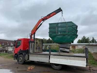 В Кашин доставили новые контейнеры для сбора мусора - Новости ТИА