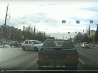 Появилось видео ДТП с четырьмя автомобилями в Твери - новости ТИА