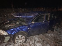 В Тверской области водитель пострадал в перевернувшейся машине - Новости ТИА