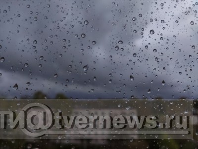 Гроза, ливень и усиление ветра сохранятся допоздна в Тверской области - Новости ТИА