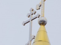 С крестов нового тверского храма Александра Невского облезла позолота - Новости ТИА