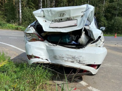 В Тверской области фургон протаранил легковой автомобиль - новости ТИА