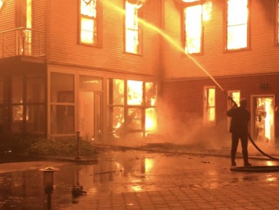 На турбазе в Тверской области произошел крупный пожар  - новости ТИА