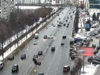 Авария с четырьмя машинами в центре Твери попала на камеру видеонаблюдения - Новости ТИА