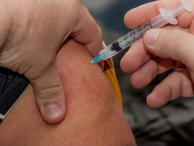 Минздрав утвердил противопоказания для вакцинации от коронавируса - Новости ТИА