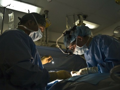 Текстурированные импланты повышают риск рецидива рака груди  - Новости ТИА