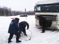 В Тверской области спасатели оказали помощь дальнобойщикам - Новости ТИА