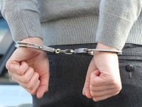 В Тверской области за убийство матери поленом мужчина сядет на 8,5 лет - Новости ТИА