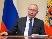 Владимир Путин призвал россиян соблюдать дистанцию - новости ТИА