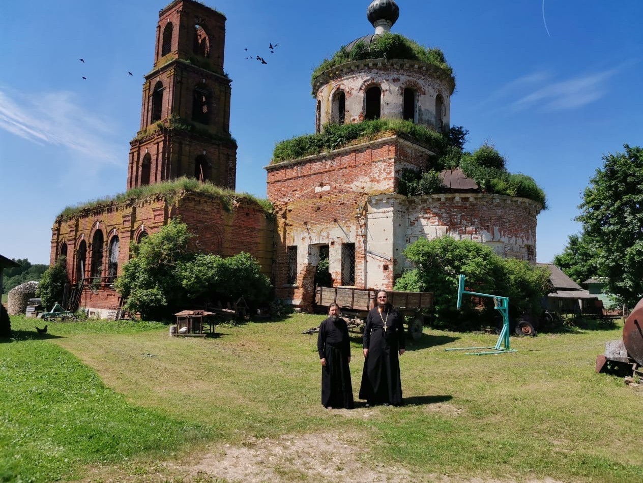 Деревня Талаево храм