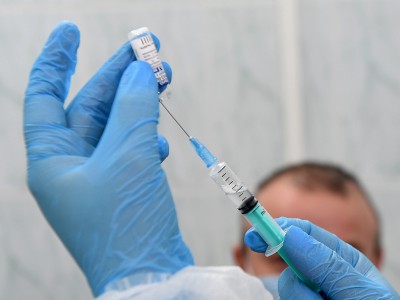В Тверской области маломобильных граждан вакцинируют на дому   - новости ТИА