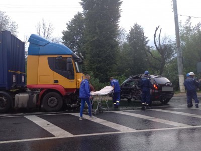 В Твери в аварии травмы получил 70-летний водитель - новости ТИА