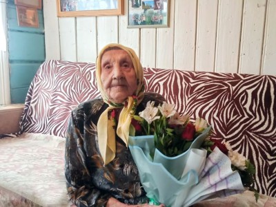 100 лет исполнилось жительнице поселка Рамешки Домне Николаевне Григорьевой - новости ТИА