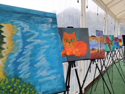 В Твери прошла выставка-ярмарка картин особенных детей - Новости ТИА