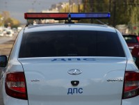 При столкновении ВАЗа и грузовика пострадали четыре человека - Новости ТИА