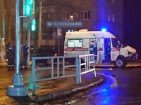 В Вышнем Волочке автомобиль скорой помощи попал в ДТП - Новости ТИА