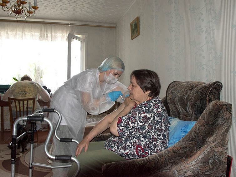 В шестой горбольнице Твери рассказали о вакцинации на дому - новости ТИА